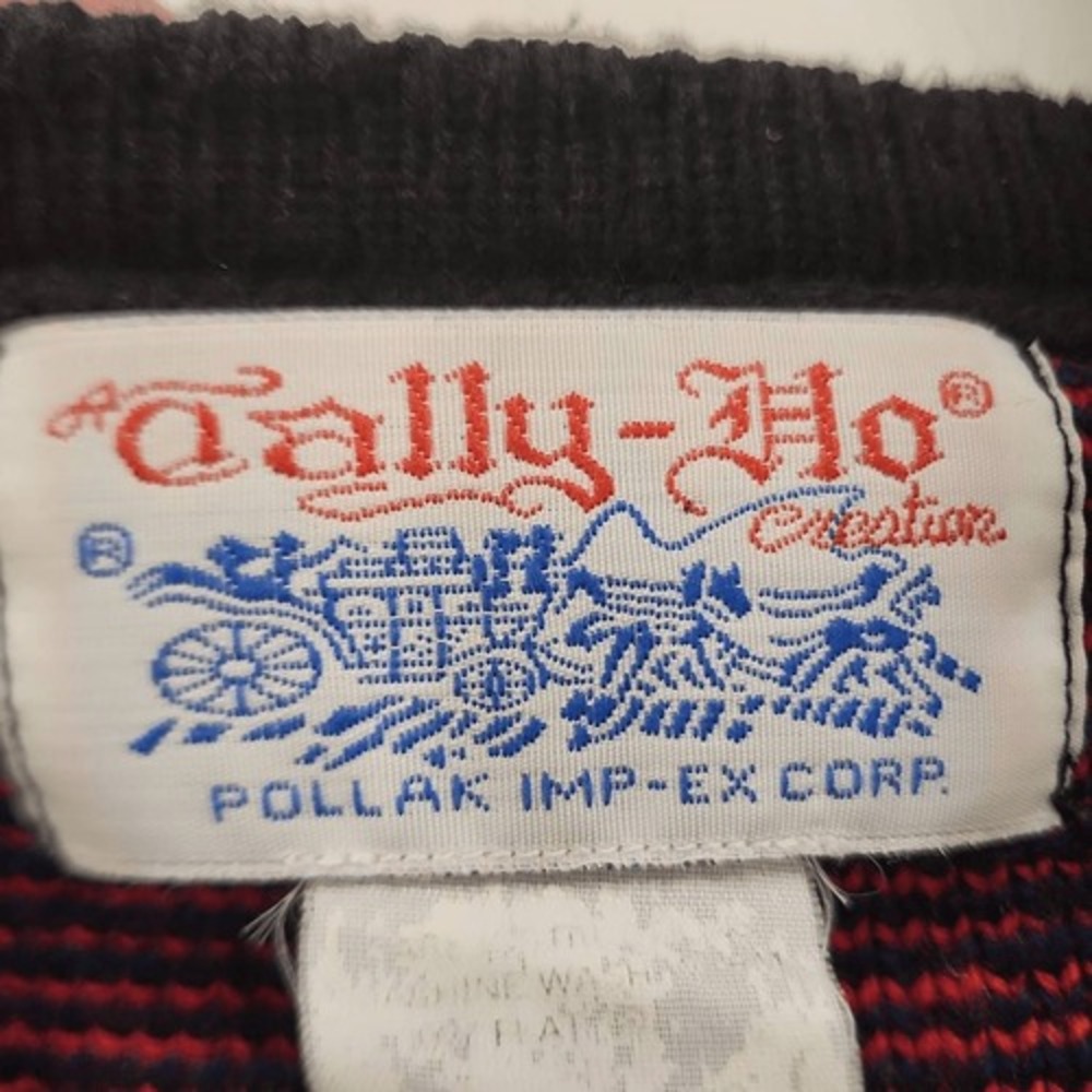 Vintage Tally-Ho Plaid Cardigan Sweater Medium Red Green Blue Crest Buttons 90s - Picture 12 of 12